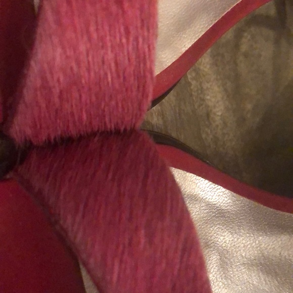 BEBE leather hot pink fuchsia sandal heels - Picture 5 of 11